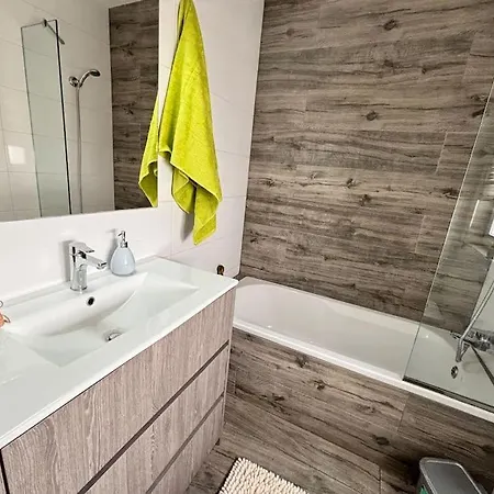 Elegant 2 Bedroom Penthouse In St Julians Stj411 Apartament St. Julian's