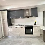 Apartment Elegant 2 Bedroom Penthouse In St Julians Stj411