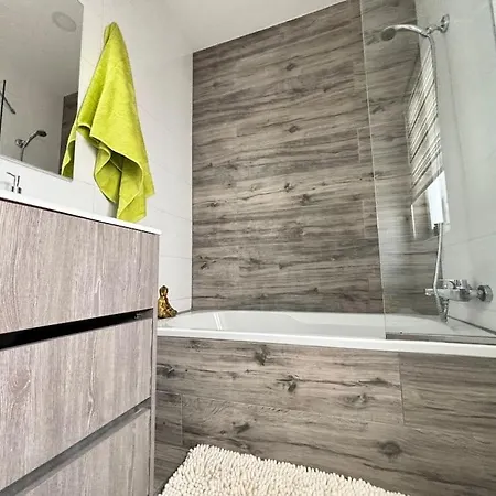 Elegant 2 Bedroom Penthouse In St Julians Stj411 San Giuliano